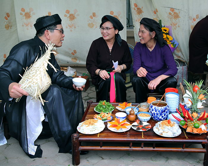 Ngày hội làng bánh cuốn Thanh Trì. Ảnh: Bùi Văn Hà